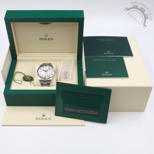 Rolex Explorer II "Polar" Ref. 226570 - Image 6