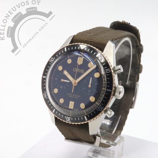 Oris Divers Sixty-Five Chronograph - Image 2