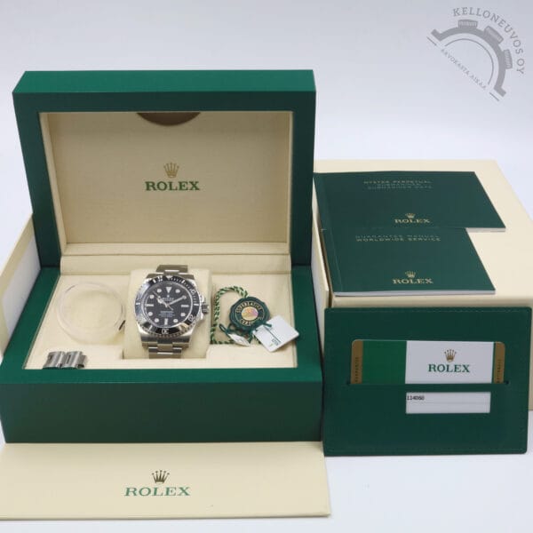 Rolex Submariner No Date 114060 - Image 6