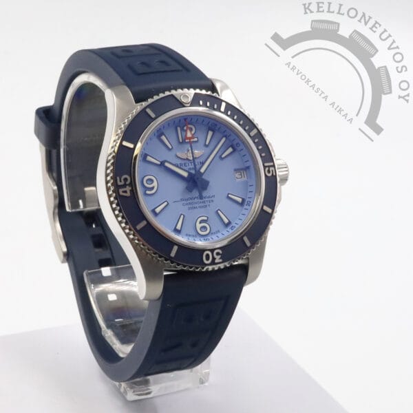 Breitling Superocean Automatic 36 - Image 3