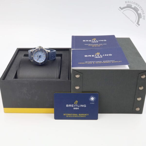 Breitling Superocean Automatic 36 - Image 6