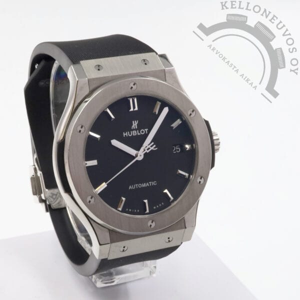 Hublot Classic Fusion Titanium 45mm - Image 3