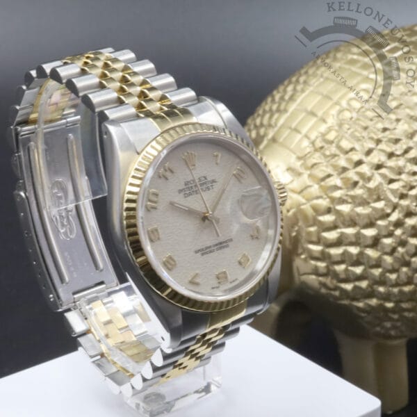 Rolex Oyster Perpetual Datejust 36 Steel/Gold - Image 3