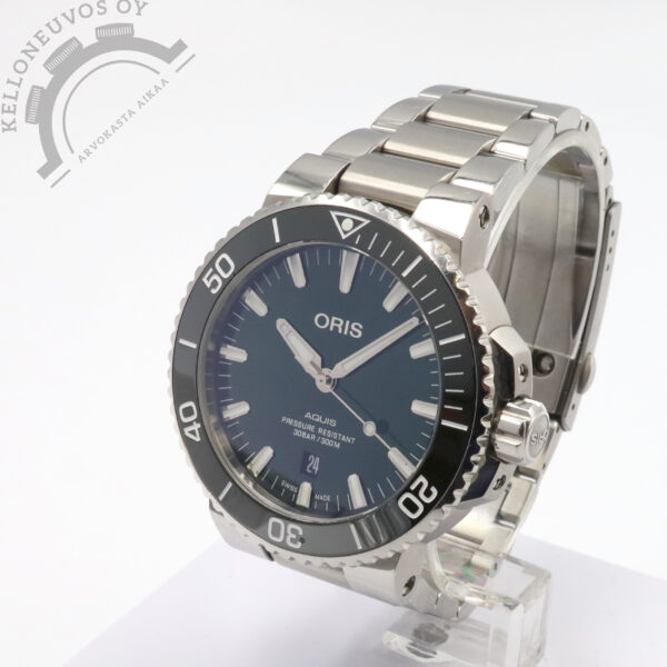 Oris Aquis Date Green - Image 2