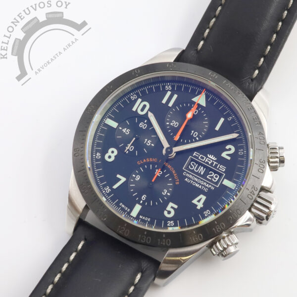 Fortis Classic Cosmonauts Chronograph Ceramic - Image 5