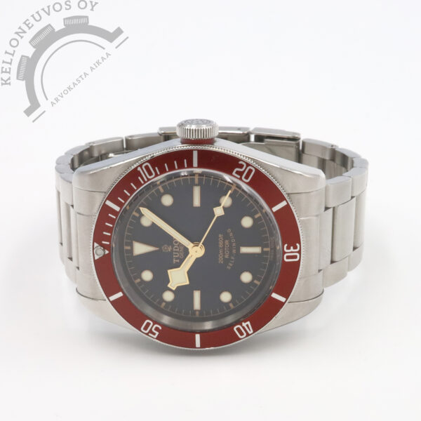 Tudor Heritage Black Bay Red "Smiley Face"