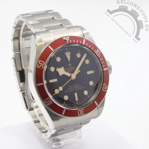 Tudor Heritage Black Bay Red - Image 3