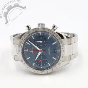 Tarjolle huippukunnossa oleva, juuri maahantuojan virallisesta täyshuollosta palannut Speedmaster ´57. Upealla sinisellä taululla josta löytyy ajanotto, päivyri sekä näyttävyyttä lisäävät punaiset yksityiskohdat. Teräksinen kuori jossa niinikään teräksinen tachymetre kehä. Kokonaisuuden kruunaa Omegan laadukas teräsranneke jossa keskipalat kiillotettua ja sivut harjattua terästä. Safiirilasit molemmin puolin runkoa, takakannen läpi pääset ihastelemaan upeasti viimeisteltyä Omegan 9300 -automaattikoneistoa jossa 60h käyntivara. Täys setti kauppiaan pahveja myöden, kellon takuukortti on päivätty kotimaisen jälleenmyyjän toimesta 10/2017 ja kello on täyshuollettu Maahantuojan virallisessa huollossa 10/2025.