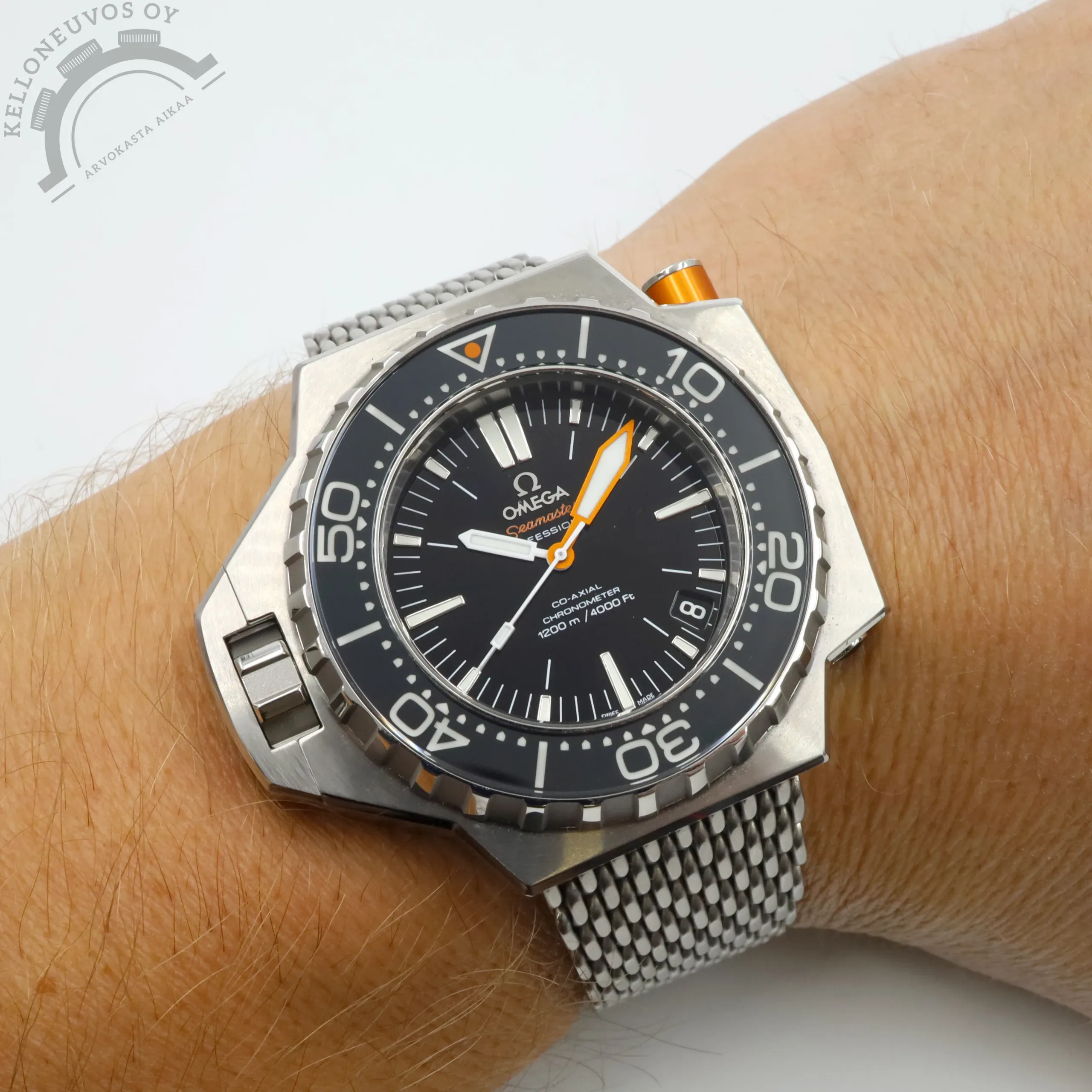 Omega Seamaster PloProf 1200m Co-Axial 6 Omega Seamaster PloProf 1200m Co-Axial - Image 6